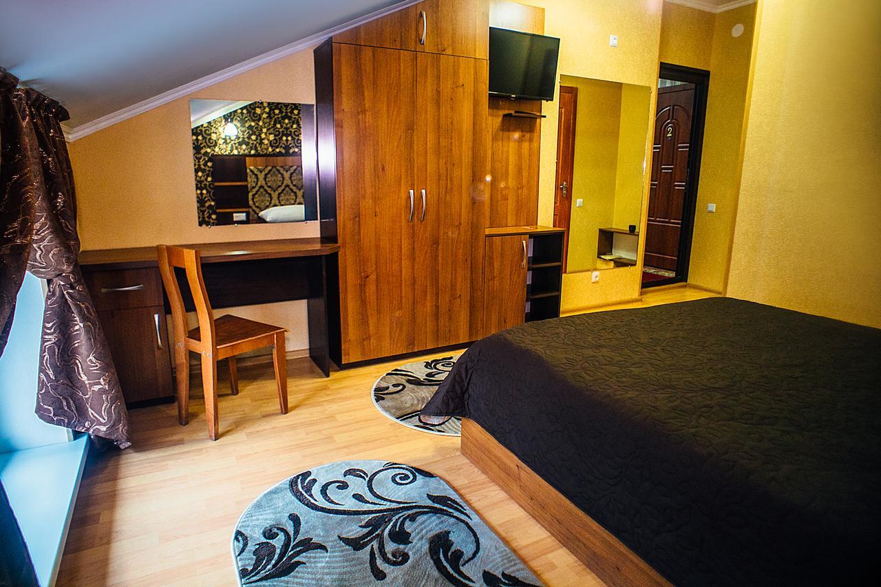 Guest House 헤르손 외부 사진