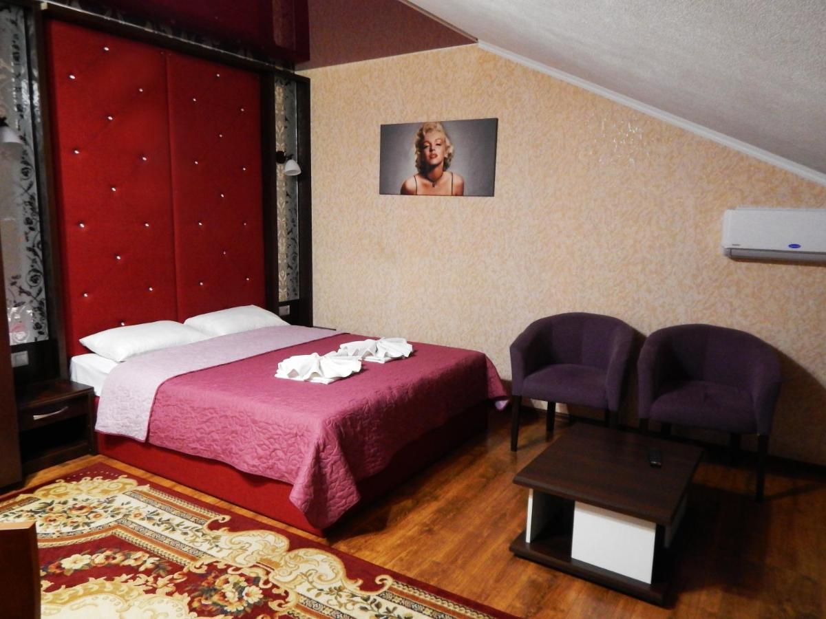 Guest House 헤르손 외부 사진